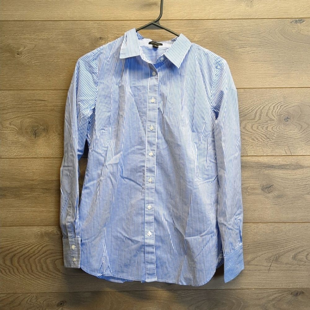 Ann Taylor Striped Button Up Business Casual Top Women's Size 8